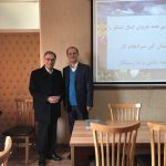 عکسی به یادگار با دانشجویی سخت‌کوش