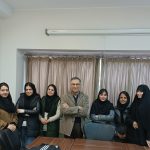 عکسی به یادگار با دانشجویان جامعه‌شناسی هنر و ادبیات